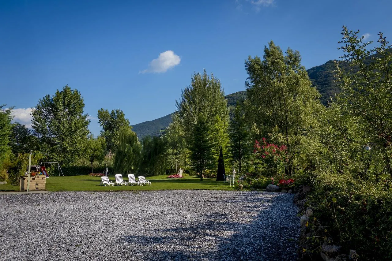 Albergo La Romanella Spinone Al Lago Italien